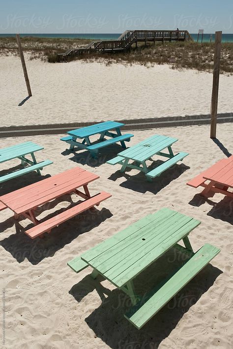 Colorful picnic tables outside a beach restaurant in Navarre, Florida during summer. Beach Picnic Table, Colorful Picnic Table, Beach Restaurant Aesthetic, Beach Restaurant Design, Colorful Picnic, Beach Table, Baby Shower Table Decorations, Outdoor Eating, Beach Color