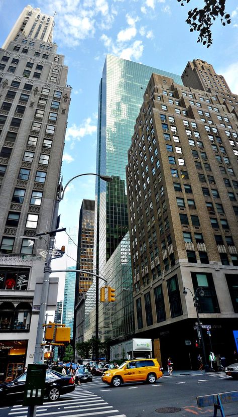 Madison Avenue, Manhattan, New York | 3-image vertical artis… | Flickr New York City Architecture, New York Aesthetic Photos, Madison Avenue Nyc, Manhattan Wallpaper, Manhattan Aesthetic, Foto New York, Usa Aesthetic, Manhattan Buildings, Travel New York