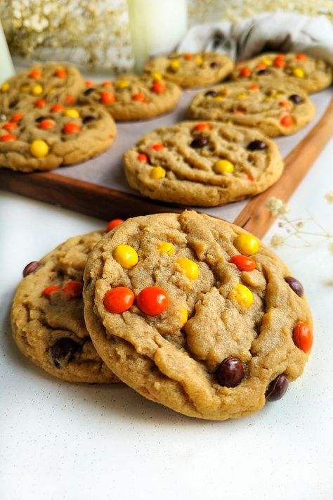 Oatmeal Peanut Butter Cookies, Reese's Pieces Cookies, The Best Peanut Butter Cookies, Best Cookie Recipe Ever, Reeses Cookies, Oatmeal Peanut Butter, Soft Peanut Butter Cookies, Reese's Pieces, Best Peanut Butter Cookies