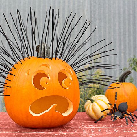 This is a great idea for turning any pumpkin into a funny scaredy pumpkin! Here is a list of more pumpkin decorating ideas that toddlers, preschoolers and kids of all ages can create! Snack Halloween, Unique Pumpkin Carving Ideas, Strašidelný Halloween, Moldes Halloween, Dekorasi Halloween, Halloween Decor Diy, Creative Pumpkin Carving, Amazing Pumpkin Carving, Pumpkin Carving Designs