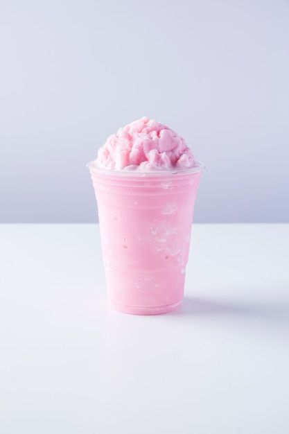 Chocolate Frappe, Pink Milkshake, Fresh Drinks, Pink Milk, Agua Fresca, Food Poster Design, Cafe Style, Fresh Milk, Kawaii Food