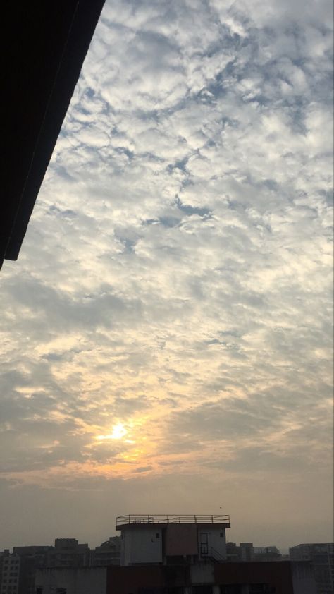 Clouds| sun| happy evening Morning Clouds Sky Snap, Sky Streaks Snapchat, Clouds Snapchat Stories, Evening Snap Ideas, Morning View Snap, Afternoon Snapchat Stories, Evening Snapchat Stories, Evening Snaps Snapchat, Evening Sky Snap