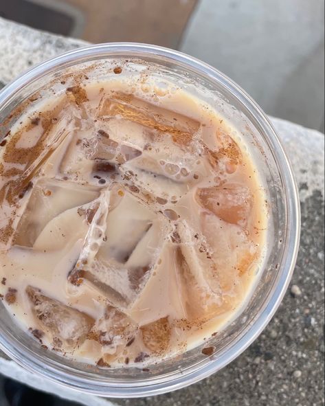 chai tea aesthetic iced coffee starbucks coffee shop small business Chai Tea Aesthetic, Chai Starbucks, Iced Coffee Starbucks, Chai Tea Latte Starbucks, Aesthetic Iced Coffee, Latte Aesthetic, Te Chai, Iced Chai Tea Latte, Iced Chai Tea