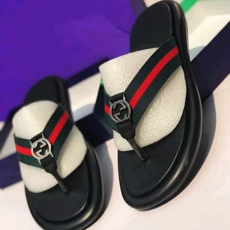 RAYE the simple guy✨ . Sizes 40-46 . Price: #15,000 Guys Slippers, Slides Aesthetic, App Wallpaper, Mens Sandals Fashion, Leather Slippers For Men, Women Slippers Fashion, Photo A Day Ideas, Best Friend Bracelets, Ladies Footwear