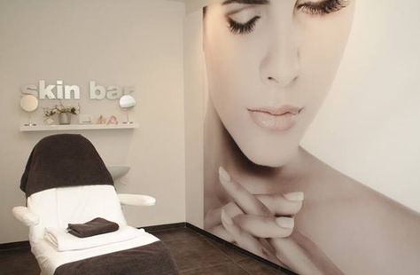 Studio Medico, Facial Room, Home Beauty Salon, Skin Bar, Spa Studio, Spa Room Decor, Esthetician Room, Clinic Interior Design, Beauty Salon Interior