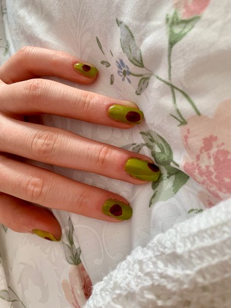 Olive Nails Acrylic, Olive Nails Design, Green Olive Nails, Olive Nail Art, Olive Nail Designs, Realistic Nails, Nails Olive, Apple Nails, Nice Hands