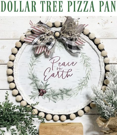 Dollar Tree Pizza Pan Christmas Wreath Amber Strong Christmas Crafts For Groups Of Women, Thrifted Christmas, Easy Diy Christmas Decor, Crafts Winter, Dt Crafts, Dollar Store Christmas Decorations, Diy Christmas Decor Ideas, Christmas Signs Diy, Affordable Christmas Decorations