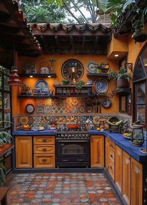 Spanish Kitchens, Hacienda Style Kitchen, Mexican Style Kitchens, Southwest Kitchen, Spanish Style Kitchen, Mexican Kitchen Decor, Spanish Home Decor, Ikea Kitchen Design, Mexican Kitchens