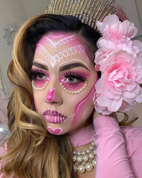 Pink Skull Makeup Halloween, Pink Dia De Los Muertos Makeup Ideas, Pink Day Of The Dead Makeup, Pink Sugar Skull Makeup, Pink Catrina Makeup, Catrinas Neon Makeup, Pink Halloween Makeup Looks, Sugarskulls Makeup, Pink Skeleton Makeup