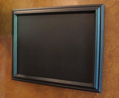 How To Make A Chalkboard, Chalk Transfers, Chalkboard Paint Projects, Picture Frame Chalkboard, Chalkboard Pictures, Homemade Chalkboard, Chalkboard Crafts, Chalkboard Projects, Make A Chalkboard