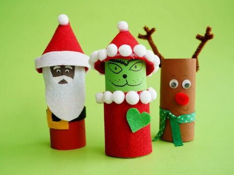 The kids can totally transform a toilet roll into a fantastic Grinch. Paper Roll Reindeer, Paper Roll Christmas Crafts, Toilet Paper Roll Christmas Crafts, Toilet Paper Roll Christmas, Suit Template, Paper Roll Christmas, Rudolph Crafts, Tube Crafts, Grinch Crafts