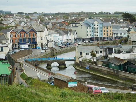 Mike's Cornwall: Nanny Moore's Bridge in Bude. More photos on my blog. #mikescornwall #cornwall #bridge St Austell Cornwall, Cornwall House, Bude Cornwall, Strong Person, Old Bridge, Listed Building, Quilting Ideas, The Change, The Bridge