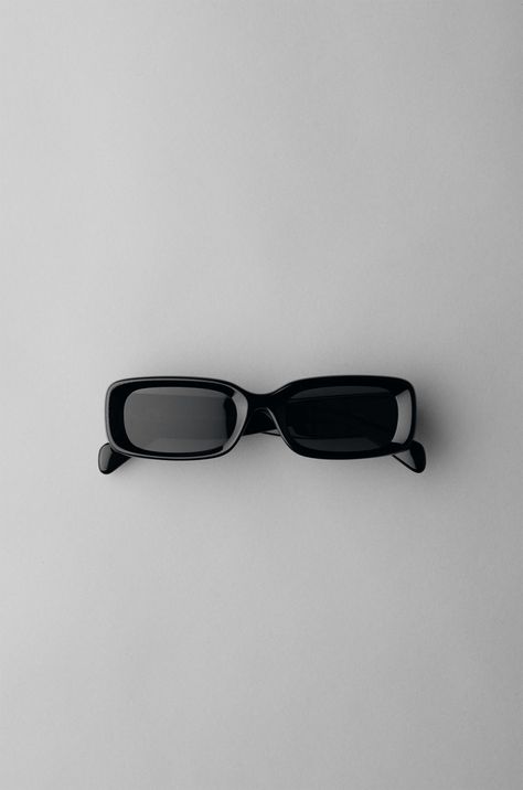 Black Sunglasses Square, Black Glasses, Trendy Glasses, Cool Glasses, Online Shop Accessories, Stylish Glasses, Trendy Sunglasses, Shades Sunglasses, Square Glasses