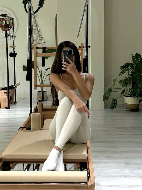 Pilates Outfit, Pilates Gym, Yoga Aesthetic, Pilates Body, Collagen Supplements, Gym Fits, Pilates Studio, Healthy Girl, Healthy Lifestyle Inspiration