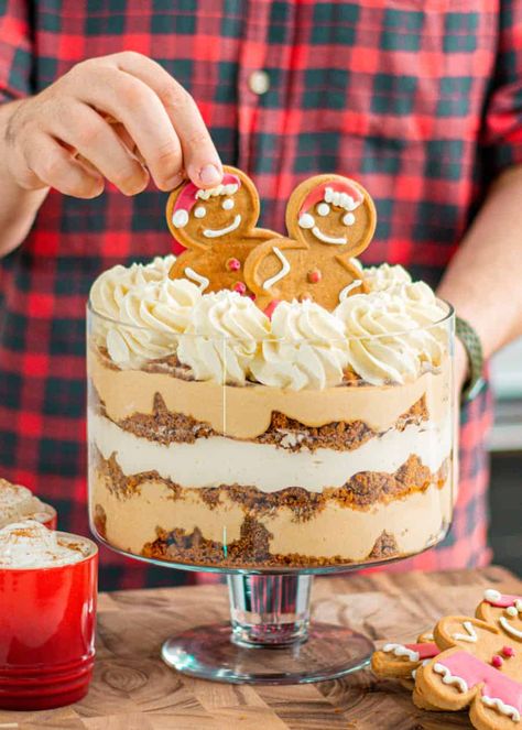 Gingerbread Crumble, Christmas Trifle Recipes, Gingerbread Trifle, The Scran Line, Scran Line, Trifle Bowl Recipes, Gingerbread Dessert, Trifle Dessert Recipes, Gingerbread Recipes