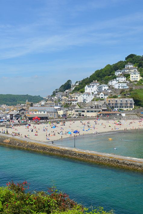 Cornwall Beach Aesthetic, Cornwall Summer, Cornwall Looe, England Coastal Towns, Looe Cornwall, Cornwall Holiday, England Seaside Town, Cornwall Beaches, Cornish Coast