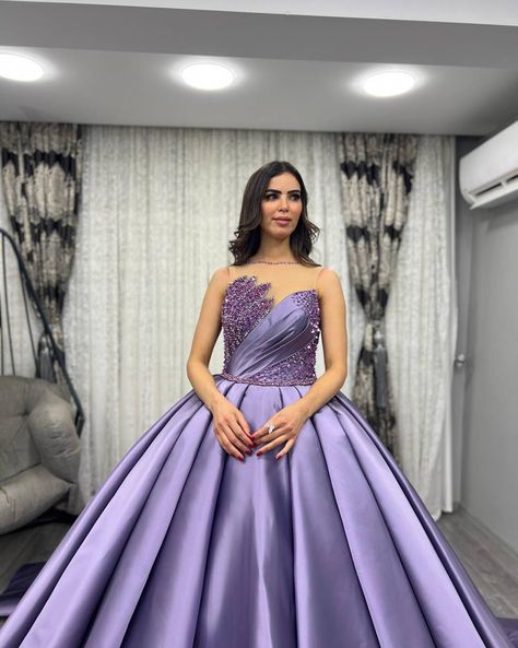 In a purple haze, this dress amazes✨💜 Make it yours at www.larosabride.com #DressDreams #ElegantEvenings #larosabride Ethereal Gown, Fairytale Gown, Satin Ball Gown, Bridal Elegance, Breathtaking Wedding, Beaded Bodice, Dress Home, Luxury Dress, Asymmetrical Design