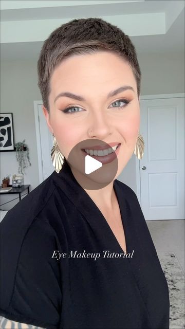 Kingsley B Rivera on Instagram: "Diffused wing eye tutorial! Would you give it a try? 👀 I wanted to do something fun and broke out the tape for this easy but glam eye makeup look ♥️" How To Wing Eyeliner Easy, Dance Comp Makeup, Eye Wing Tutorial, Eyeshadow Hacks, Eyeliner Wing, Glam Eye Makeup, Eye Tape, Winged Eyeliner Tutorial, Winged Eye