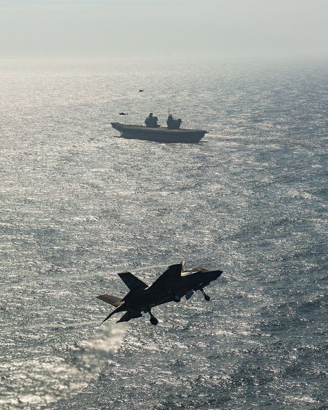 Hms Prince Of Wales, Royal Navy Aircraft Carriers, Hms Queen Elizabeth, Royal Marine Commando, Navy Aircraft Carrier, Capital Ship, British Armed Forces, Lockheed Martin, Navy Aircraft