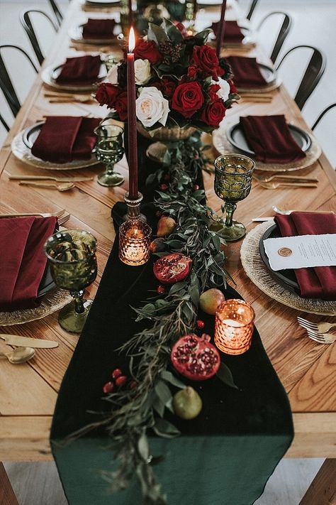 'Velvet Dream' Dark, Moody and Luxurious Wedding Inspiration - Boho Wedding Blog Moody Winter Tablescape, Dark Moody Thanksgiving, Elegant Black Table Setting, Burgundy And Gold Wedding Reception Wedding Table Decor, Edgy Wedding Centerpieces, Velvet Christmas Table Setting, Emerald Plum And Burgundy Wedding, Wine Red Table Setting, Dark Romantic Bridal Shower Ideas