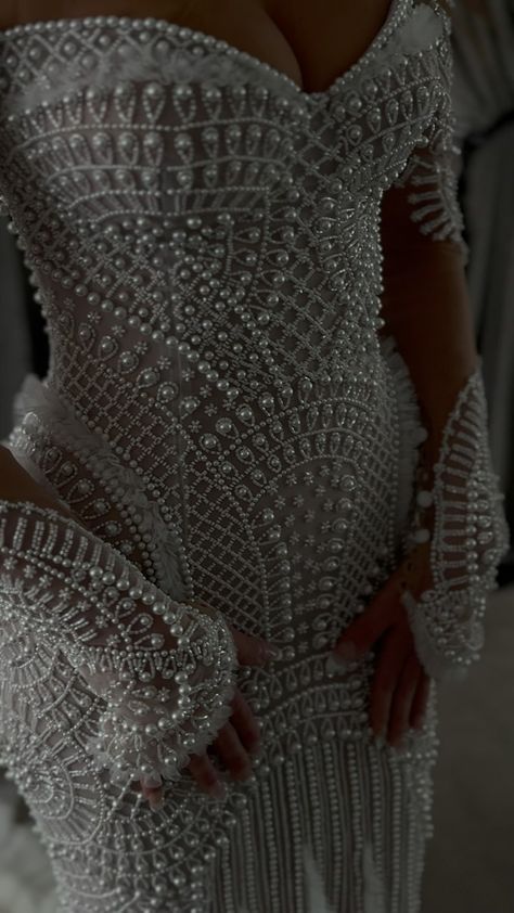 Instagram Bridal Shower Bride Outfit, Beads Dress, Mermaid Bride, French Couture, Stylish Wedding Dresses, Pretty Wedding Dresses, Fancy Wedding Dresses, Fancy Wedding, Womens Wedding Dresses