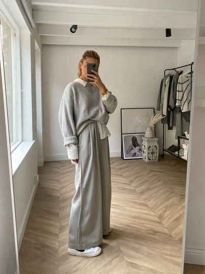 Wide Leg Lounge Pants Outfit, Lounge Pants Outfit, Big Sweater Outfit, Liza Rudkevich, Oversized Poplin Shirt, Big Pants, Wide Leg Lounge Pants, Street Style Trends, Cozy Outfit