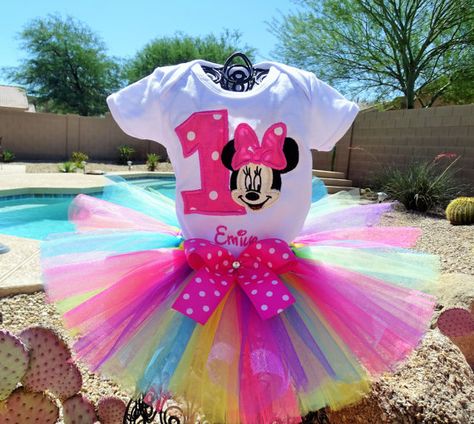 Minnie Mouse Tutu Outfit, Tutu Minnie, Minnie Mouse Birthday Party Decorations, Minnie Mouse Birthday Outfit, Minnie Mouse First Birthday, Minnie Mouse Tutu, Bow Birthday, Minnie Mouse 1st Birthday, Rainbow Tutu