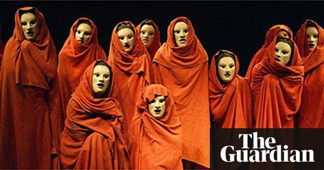 It has been a couple of millennia in the making, but Robert Thicknesse has finally reconstructed an ancient Greek chorus line. Ancient Greek Costumes, Greek Chorus, Greek Plays, Ancient Greek Theatre, Greek Theatre, Greek Costume, Greek Tragedy, Theatre Masks, Theatre Costumes