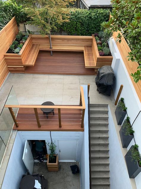 Small Roof Garden, Aesthetic Terrace, Home Inspo Cozy, Roof Garden Design, Farmhouse Vibes, Beautiful Outdoor Living Spaces, Terrace Garden Design, Courtyard Gardens Design, Rooftop Terrace Design