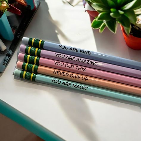 🌈Pretty positivity pastel pencils. ✏️ ✨Say that 5x fast! #personalizedpencils #pastelaesthetic #pastelprincess #positiveaffirmation Yellow Pastel, Personalized Pencils, Pastel Pencils, Great Teacher Gifts, Graphite Pencils, Charcuterie Boards, You Are Amazing, Going Back To School, Back To School Gifts