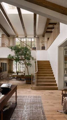 #BEAUTY, #RELATIONSHIPS #Fashion #Animals #Outfits #Winter Outfits #Animals Spanish Contemporary Home Interiors, Exterior Staircase Design, Australian House Exterior, Living Rooms 2024, Houses With Arches, Modern Spanish Home Interior, Traditional Eclectic Living Room, Abode House, Cozy House Design