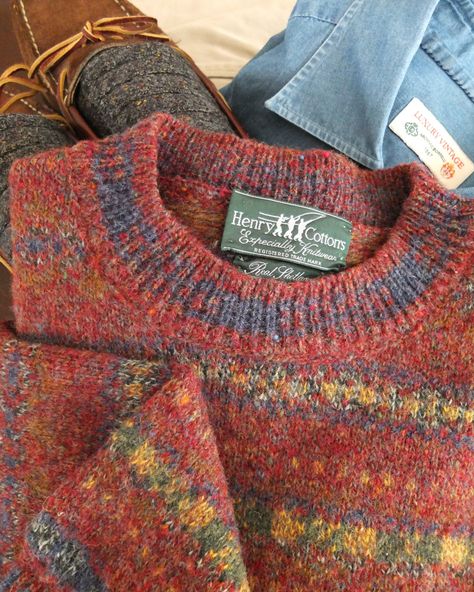 Vintage Knit Sweaters, Shetland Sweater, Donegal Tweed, Style Royal, Shetland Wool, Wool Jumper, Sweater Style, Mode Inspo, No Name