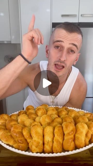 Nikolopaa on Instagram: "Koulourakia Recipe (Traditional Greek Easter Biscuits) - recipe link in bio #greekfood #easter #recipe #koulourakia #orthodoxeaster" Koulourakia Recipe Greek Cookies, Greek Kourabiedes Recipe, Kourabiedes Recipe, Koulourakia Recipe, Ricotta Fritters, Easter Biscuits, Greek Cookies, Milk Tart, Easter Recipe