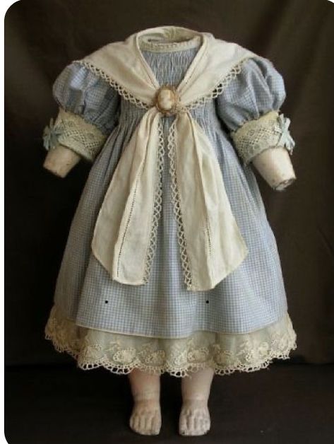 This charming pale blue antique doll dress image can be adapted to use for a paper doll dress. Paper Doll Dresses, Paper Dolls Vintage, Vintage Paper Doll, Dolls Vintage, Crafting Paper, Doll Dresses, Paper Doll, Vintage Paper, Paper Dolls