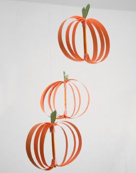 Diy Fall Paper Decorations, Halloween Kids Crafts, Quick Halloween Crafts, Paper Pumpkin Craft, Halloween Crafts To Sell, Halloween Decorations For Kids, Paper Pumpkins, Fall Arts And Crafts, Easy Halloween Decorations