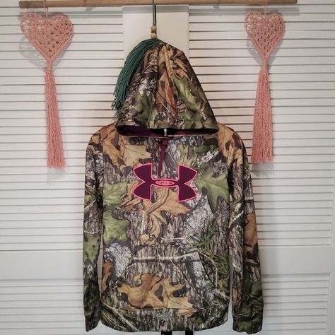 Under Armour Armor Hoodie, Camouflage Hoodie, Under Armour Sweatshirt, Camo Hoodie, Under Armour Hoodie, Hoodie Green, Hunting Clothes, Mossy Oak, Boys Hoodies