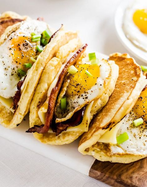 taco recipe ideas pancake breakfast paco taco recipe Breakfast American, Pancake Tacos, Savoury Pancake Recipe, Breakfast Food Truck, Breakfast Tacos Recipe, Pancakes For Dinner, Light And Fluffy Pancakes, Taco Pizza, Savory Pancakes