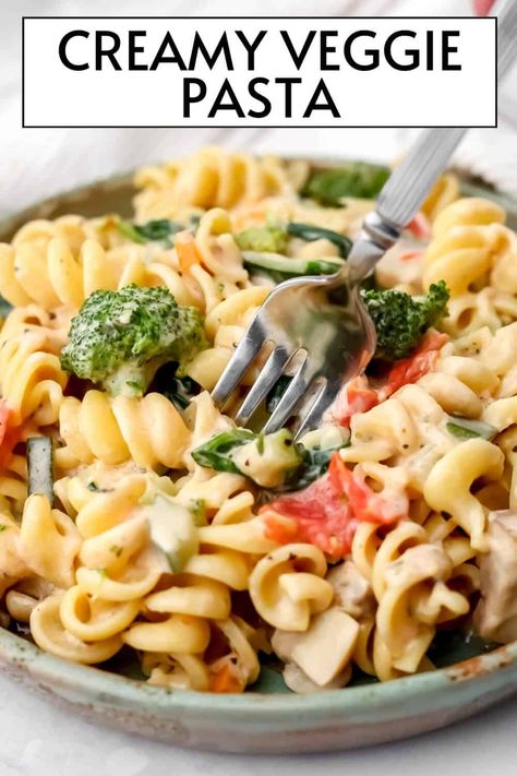 Veggies Pasta Recipes, Easy Simple Vegan Dinner, Quick Non Dairy Dinner, Healthy Vegetable Heavy Dinners, Vegan Elbow Pasta Recipes, Pasta With No Dairy, Creamy Pasta With Vegetables, Simple Veggie Pasta, Meatless Easy Dinner Recipes