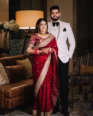 31 Red Bridal Outfits Other Than Your Quintessential Shaadi Ka Lehenga Banarasi Reception Saree, Red Banarasi Saree Look, Bridal Banarasi Saree, Indian Wedding Reception Outfits, Red Saree Wedding, Saree Ceremony, Wedding Reception Outfit, Reception Outfits, Reception Saree