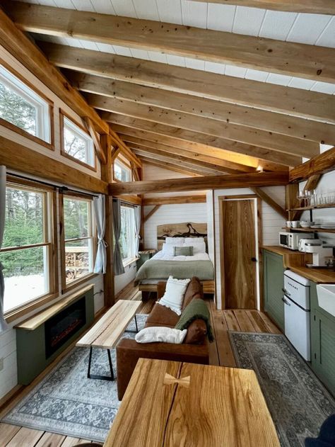 Wilmington Vermont, Tiny Cabins Interiors, One Room Cabin, Small Cabin Interiors, Timber Frame Cabin, Tiny House Vacation, Cottage Tiny House, Spruce Trees, Cabin Retreat