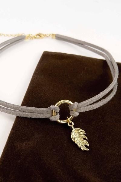 Neck Candy Kalung Choker, Anklets Diy, Pola Macrame, Jewellery Ideas, Homemade Jewelry, Diy Schmuck, Bracelet Crafts, Bijoux Diy, Jewelry Projects