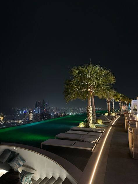 Dubai, aesthetics, night, nighout, dubai nights, views, awsthetic views, pool, night swimming, dinner place, evening, night vibes, adress jbr, zeta 77 Aesthetics Night, Dubai Vibes, Night Luxury, Dinner Place, Dinner Places, Dubai Aesthetic, Night Swimming, Amazing Places On Earth, Night Vibes