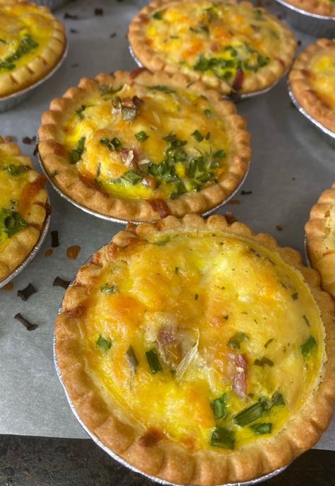 The Best Easy Ham, Cheese and Chives Quiche Recipe. – Beauty and the Bay Mini Ham Quiche Recipes, Ham And Cheese Puff Pastry Quiche, Ham And Cheese Mini Quiche Tarts, Ham And Cheese Tart, Tenderflake Quiche Recipe, Sweet Quiche Recipes, Quiche Tart Recipes, Best Mini Quiche Recipe, Ina Garten Quiche Recipes