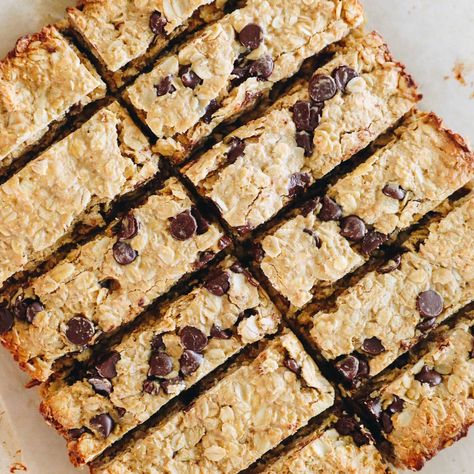 High Protein Granola Bars Half Baked Harvest Granola Bars, Whole 30 Granola Bars, Diy Chewy Granola Bars Healthy, Kind Granola Bar Recipe, Sunbutter Granola Bars, Protein Powder Breakfast Bars, Sunbelt Bakery Granola Bars Recipe, Healthy Protein Granola Bars, Granola Recipe Protein