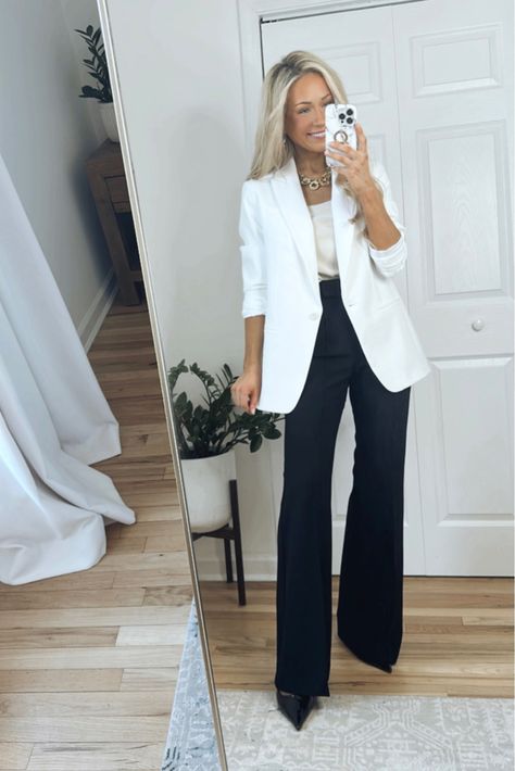 Blazer With Dress Work Outfit, White Blazer Trouser Outfit, Business Casual Outfits For Women White Blazer, White Blazer Black Pants Outfit Classy, White Blazer With Black Pants, White Business Outfits For Women, White Blazer Formal Outfit Women, White Blazer Interview Outfit, White Blazer And Black Pants Outfit