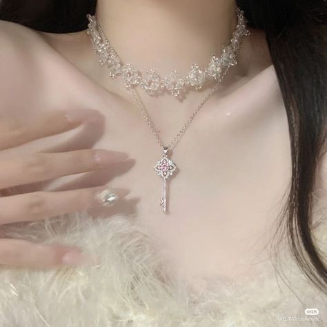 Ethereal Jewelry, Wedding Jewelry Sets Bridal Jewellery, Neck Pieces Jewelry, Pretty Jewelry Necklaces, Sweet Jewelry, Korean Jewelry, Accesories Jewelry, Magical Jewelry, Jewelry Accessories Ideas