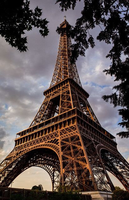 Paris Photography Eiffel Tower, Tower Photography, Torre Eiffel Paris, Eiffel Tower Photography, Effiel Tower, Eiffel Tower At Night, Tower In Paris, Amazing Wallpaper, Wallpaper For Phone