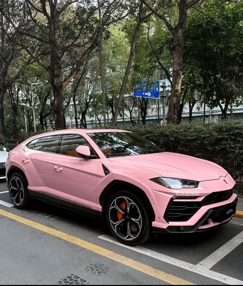 Pink Range Rover Aesthetic, Pink Range Rovers, Aesthetic Car Accessories, Pink Cars, Tokyo Drift Cars, Hd Photography, Tokyo Drift, Rolls Royce Wraith, Car Organization