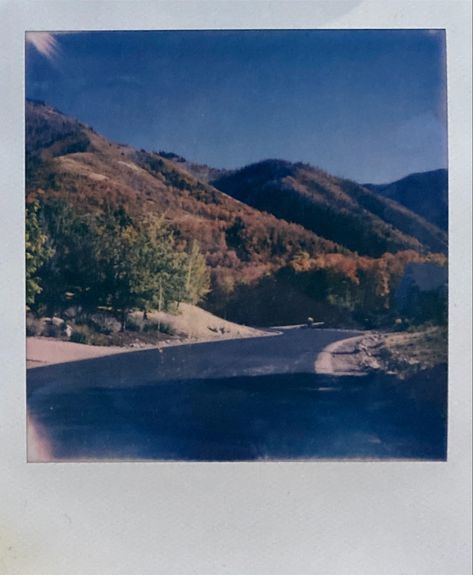 #autumn #fall #mountains #polaroid Mountain Polaroid, Polaroid Photography, Mountain Pictures, Photography Help, Polaroid Photos, The Mountain, Nature Inspiration, Lake, Water