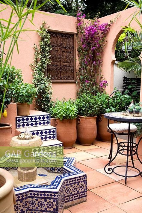 Restaurant Courtyard, Moroccan Patio, Small Courtyard Garden, Spanish Patio, Basement Garden, Moroccan Courtyard, Mediterranean Patio, Moroccan Garden, Mexican Garden